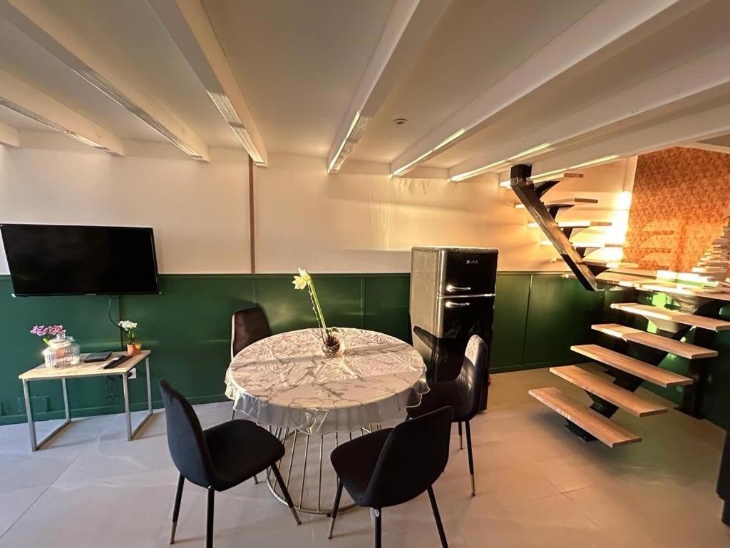 Eden De Thau 1ere Ligne Apartment *